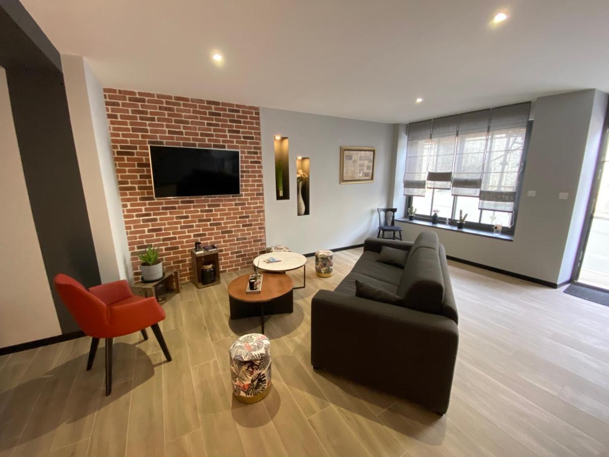 Holiday home Les De La Frerie